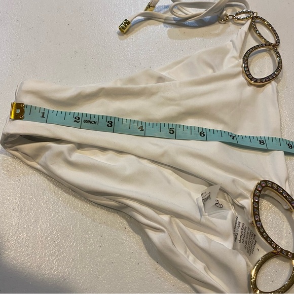 BEACH BUNNY KINSLEY TIE SIDE SKIMPY BIKINI - Picture 7 of 9